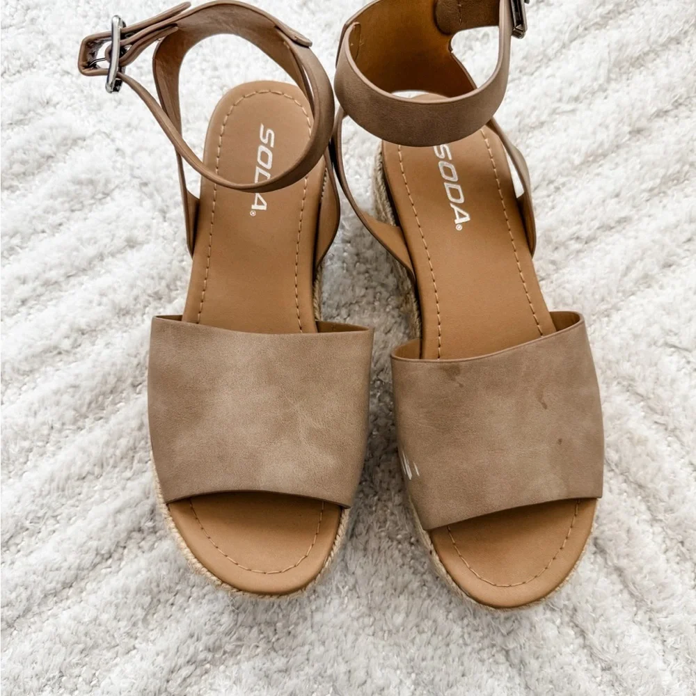 Womens Tan Espadrille Platform Sandals with Ankle Strap